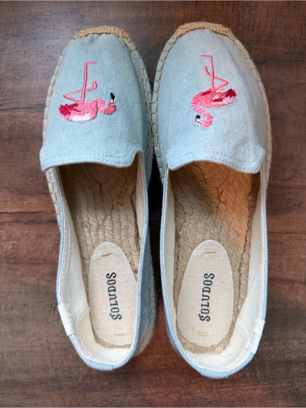 NWOB Soludos Light Blue Espadrille Slip-Ons with Pink Flamingo Embroidery 7.5